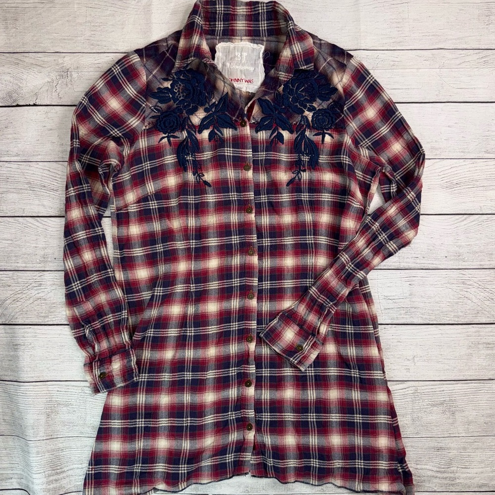 Johnny Was 3J Workshop Women's Red Blue Plaid Tunic Top with Embroidery Size XS